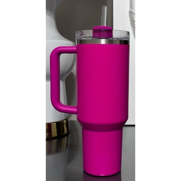 Stanley Australia Quencher H2.0 FlowState 40oz Tumbler, CAMELIA PINK - Picture 3 of 5